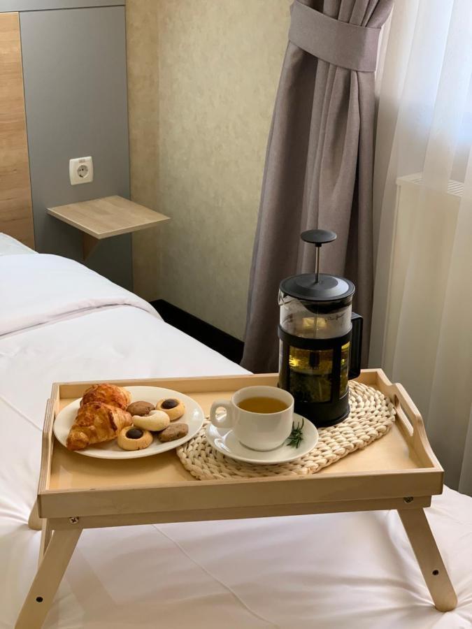 Navruz Hotel Taškent Exteriér fotografie