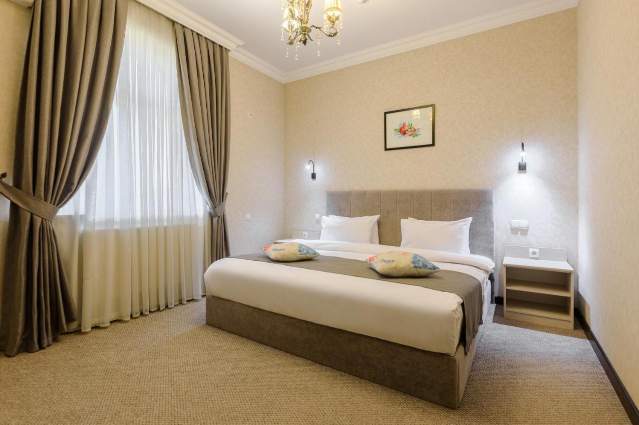 Navruz Hotel Taškent Exteriér fotografie