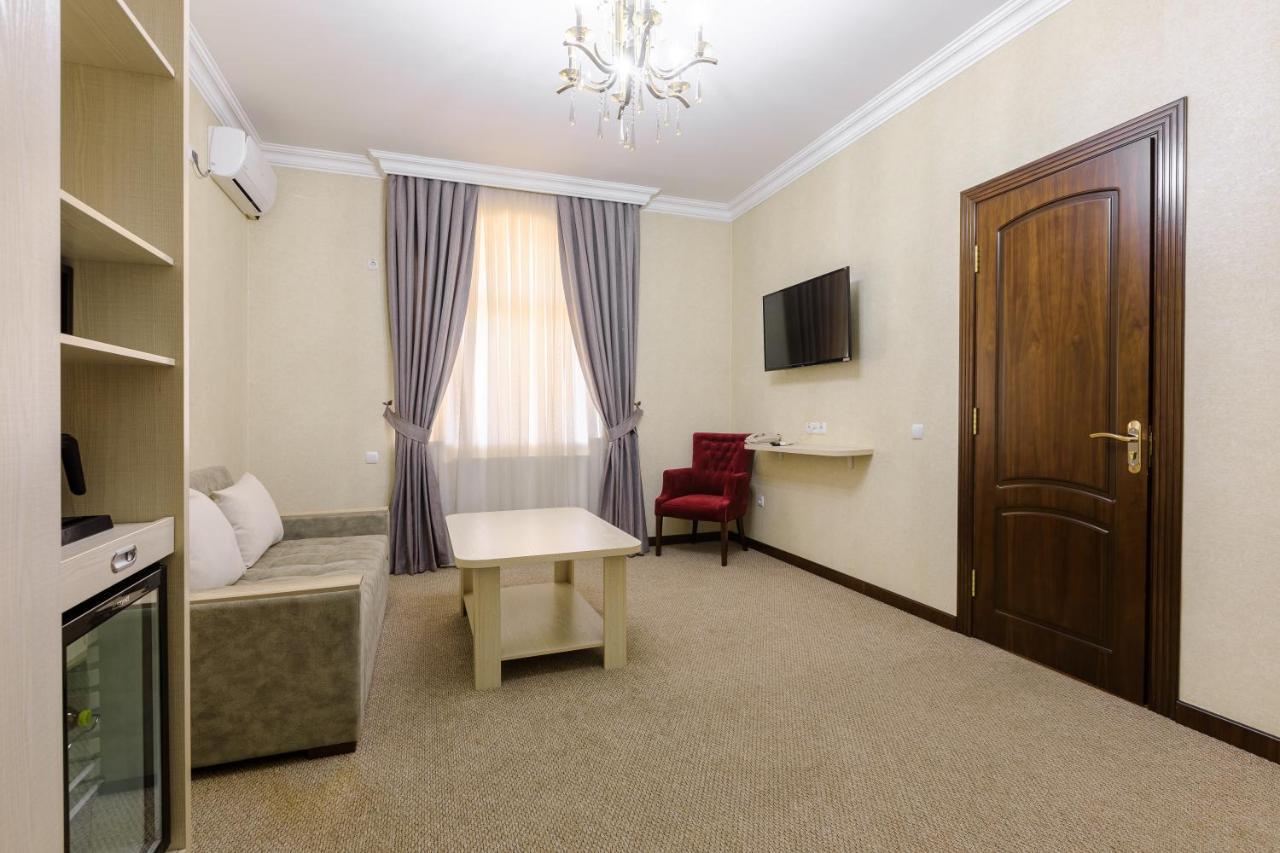 Navruz Hotel Taškent Exteriér fotografie