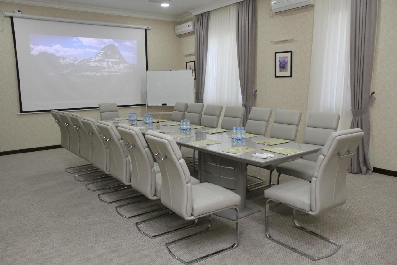 Navruz Hotel Taškent Exteriér fotografie